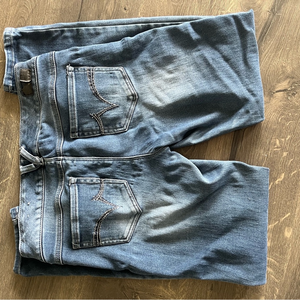 🎀VANITY! 👖 - Picture 2 of 4